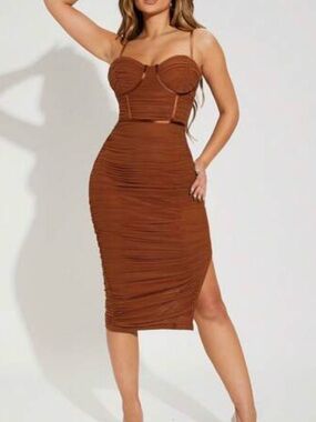 Cinnamon Rust Brown Ruched Bodycon Midi Dress - Medium
